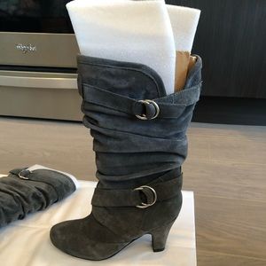 Steve Madden Latchh Boots size 6